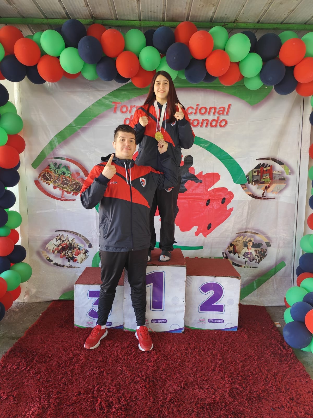 Medalla de Oro en el Torneo de Taekwondo